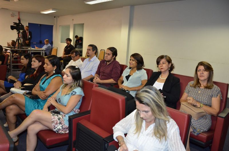 PaisagemPosse de defensores públicos III