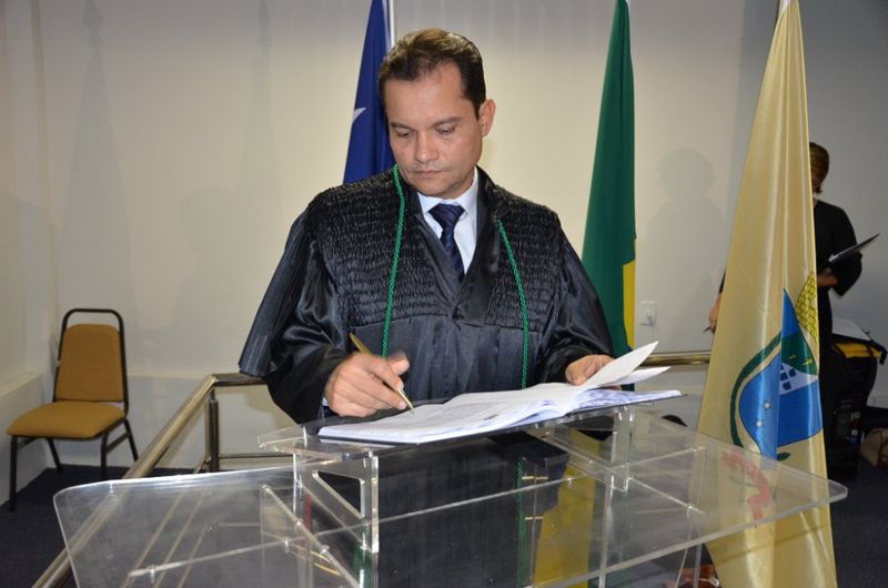 PaisagemPosse de defensores públicos I