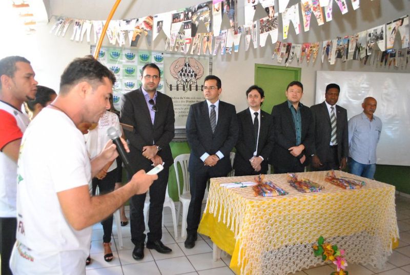 PaisagemPosse Popular de novos defensores I