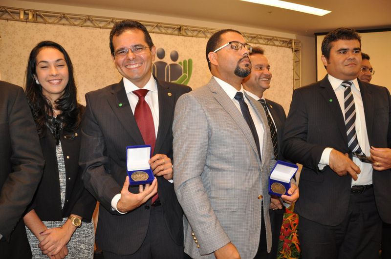 PaisagemI CONGRESSO DE DEFENSORES (MEDALHAS) - PARTE I